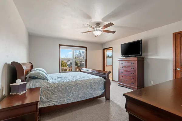 $624,900 | 1979 Kettle Creek Drive, De Pere, WI 54115