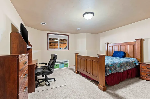 $624,900 | 1979 Kettle Creek Drive, De Pere, WI 54115