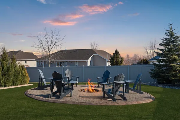 $624,900 | 1979 Kettle Creek Drive, De Pere, WI 54115