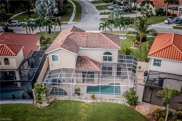 $645,000 | 212 Sabal Lake Drive, Naples, FL 34104
