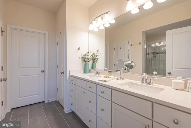 $775,000 | 21429 Sweetwater Square, Selbyville, DE 19975