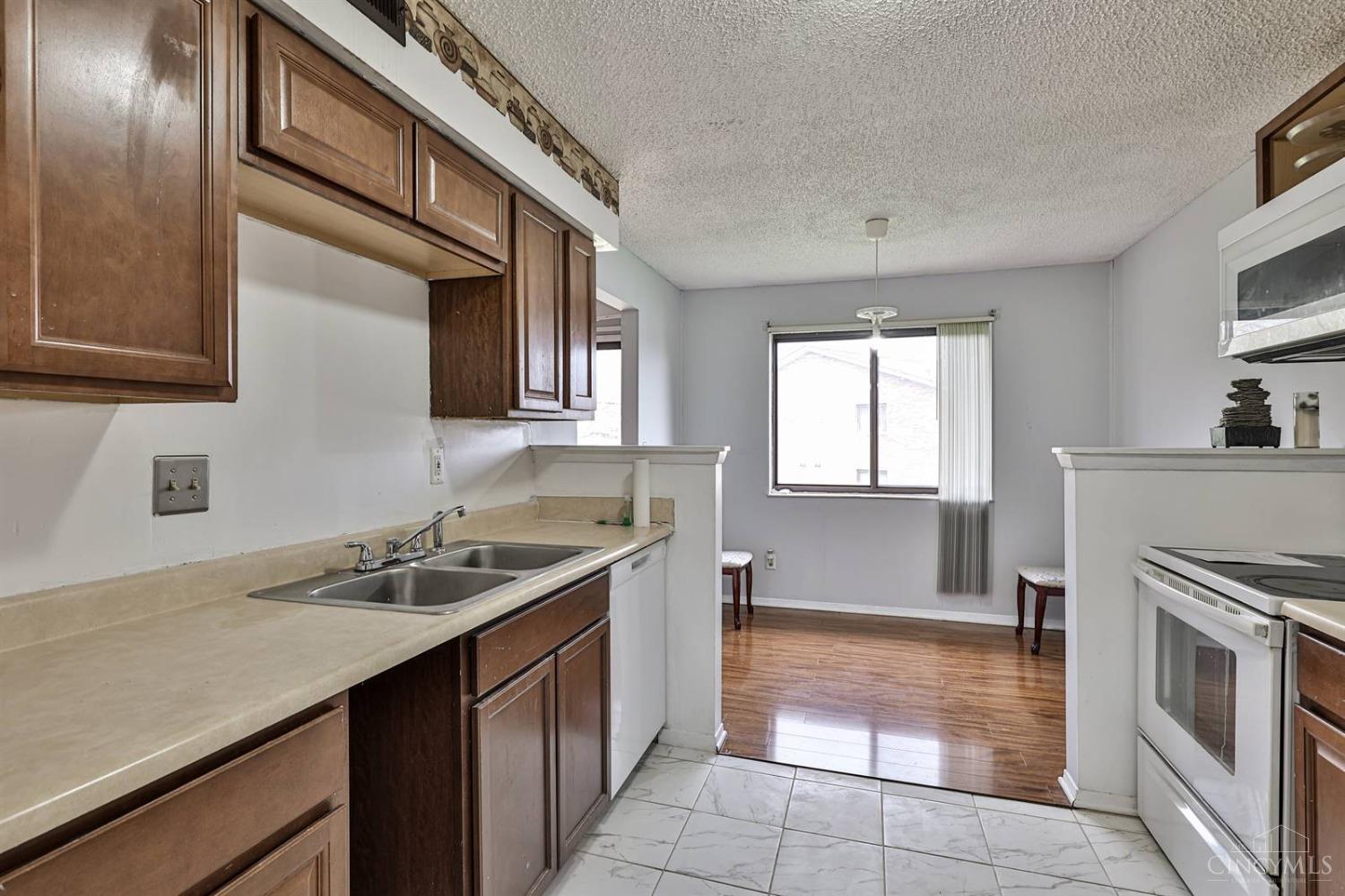 3893 Mack Road, Unit 118 Fairfield, OH 45014 - Photo 13 of 27 Gallery Image 13