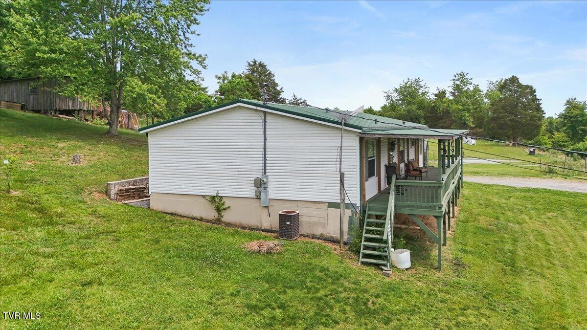 12207 Reedy Creek Road Bristol, VA 24202 - Photo 30 of 43 15-DJI_20260522134123_0365_D_1
