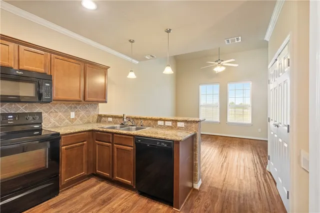 $274,500 | 1198 Jones-Butler Road, Unit 1811, College Station, TX 77840