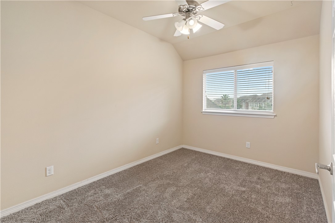1198 Jones-Butler Road, Unit 1811 College Station, TX 77840 - Photo 8 of 26 an empty room with a window