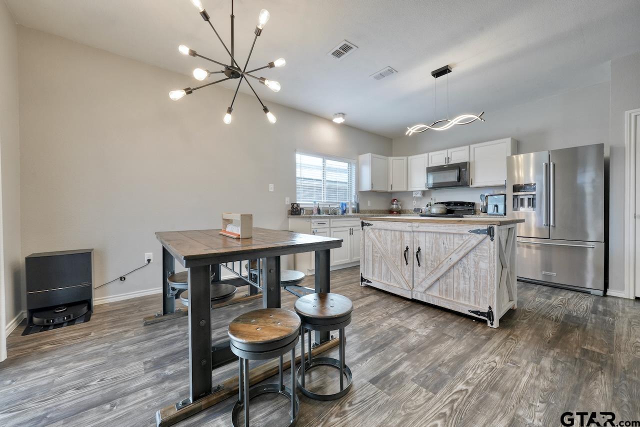 306 Ruffin Road Mabank, TX 75147 - Photo 8 of 43