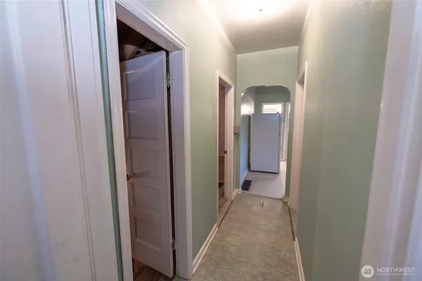 $389,000 | 40 Northwest B Street, College Place, WA 99324
