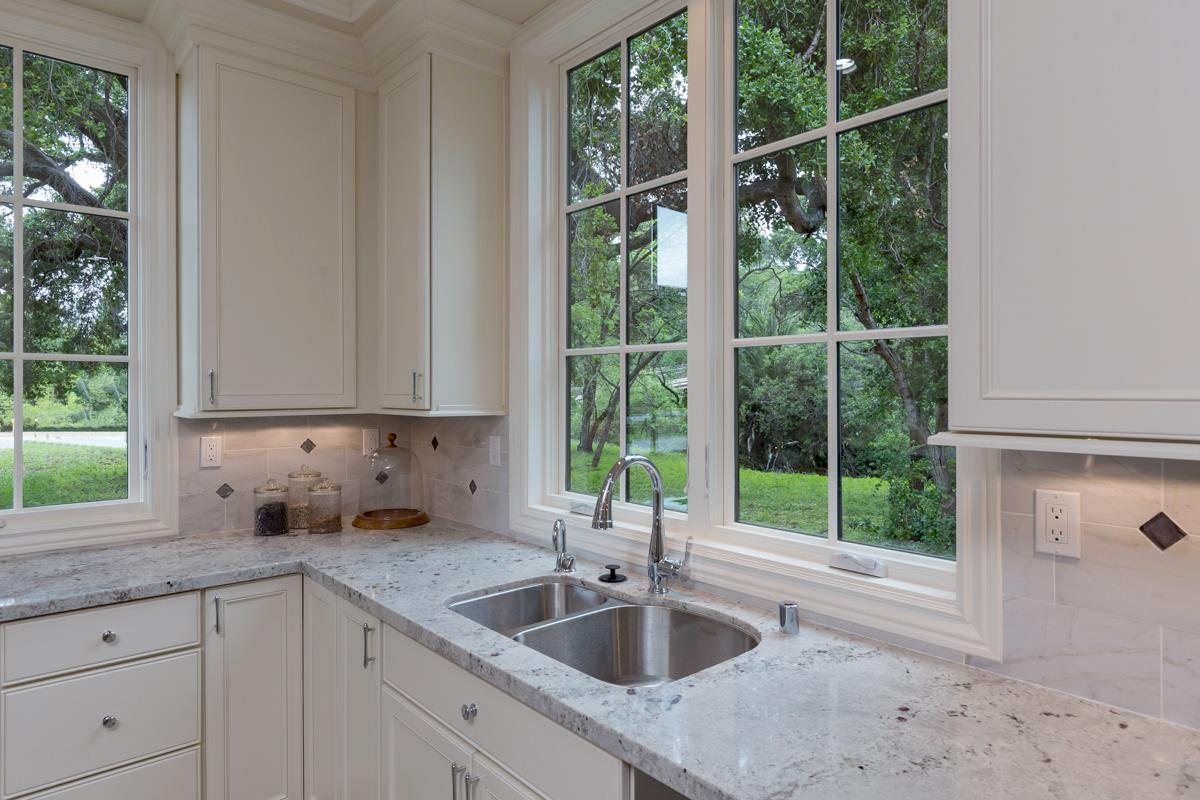 12810 Deer Creek Lane Los Altos Hills, CA 94022 - Photo 13 of 30