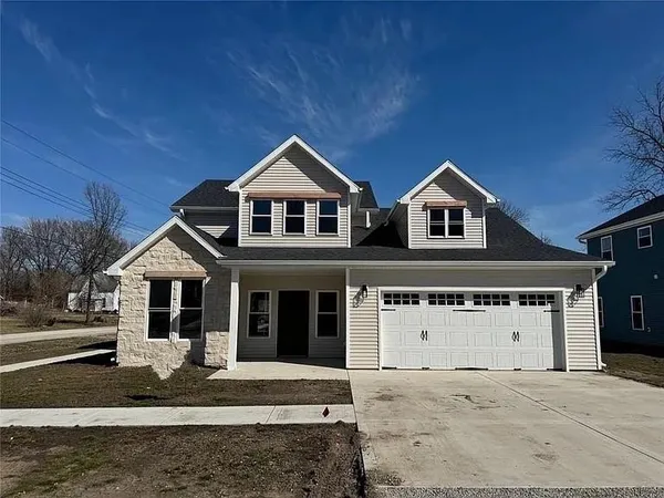 $425,000 | 420 North Groat Street, Cameron, MO 64429
