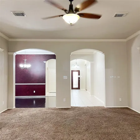 $2,400 | 2606 Sun Flare Lane, Pearland, TX 77584