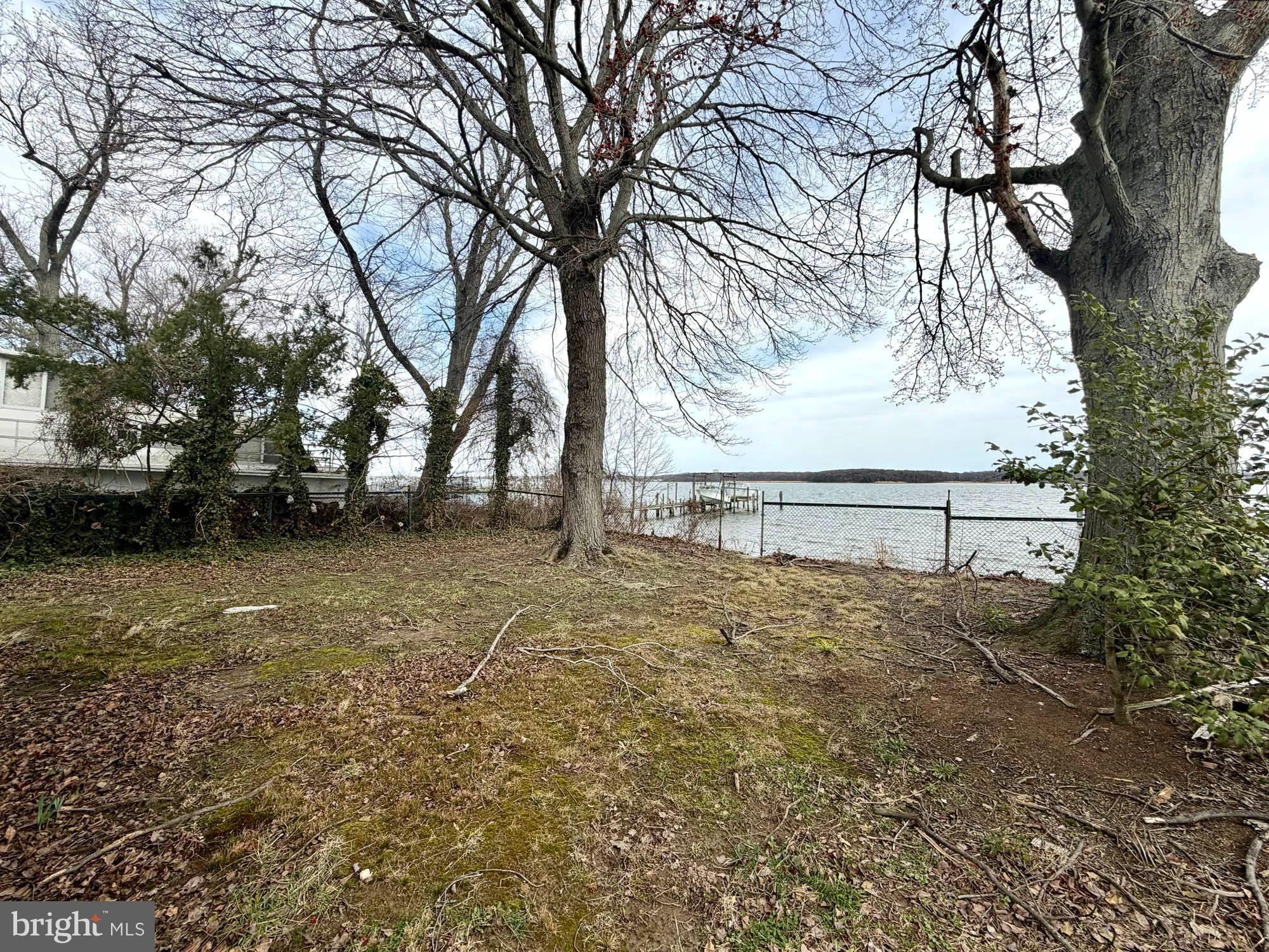 4327 Shore Road Baltimore, MD 21219 - Photo 4 of 6