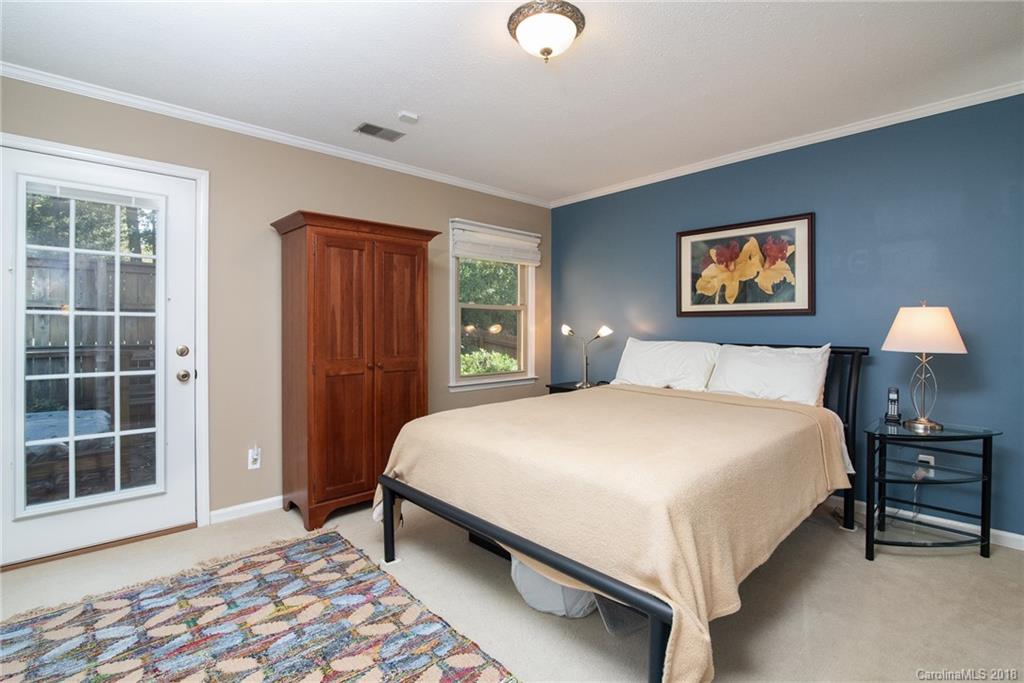 8924 Rittenhouse Circle Charlotte, NC 28270 - Photo 12 of 24
