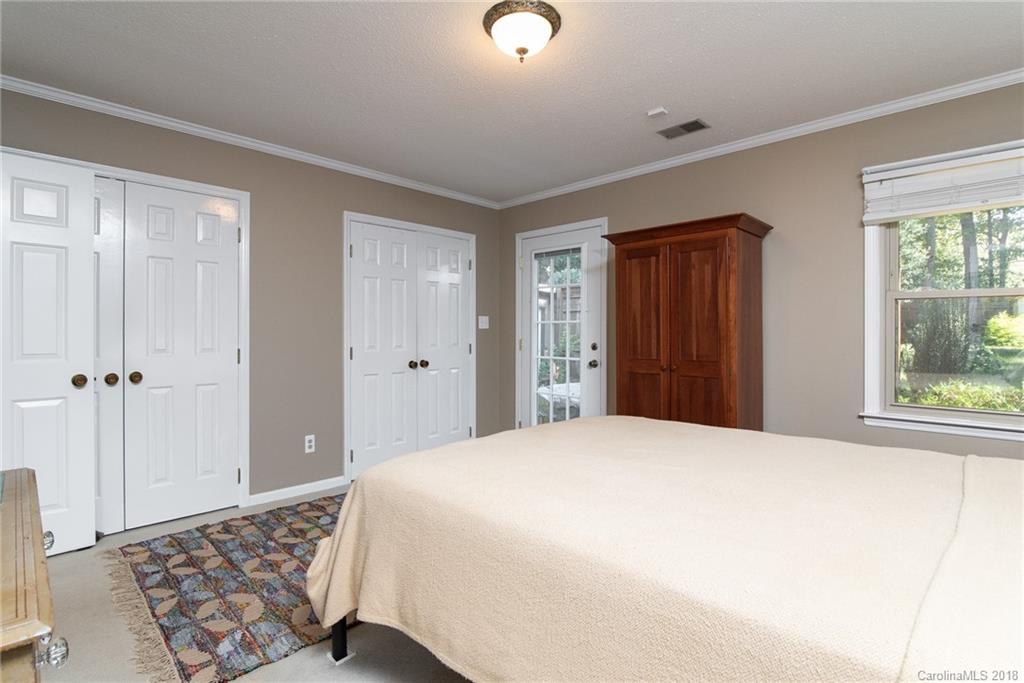 8924 Rittenhouse Circle Charlotte, NC 28270 - Photo 13 of 24