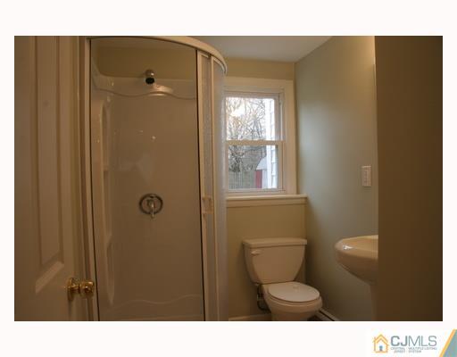 30 Landsdowne Road East Brunswick, NJ 08816 - Photo 8 of 9 Gallery Image 8