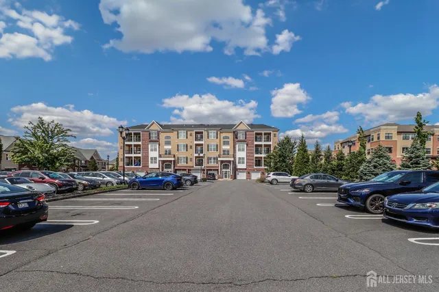 $471,000 | 524 Doral Court, Piscataway, NJ 08854