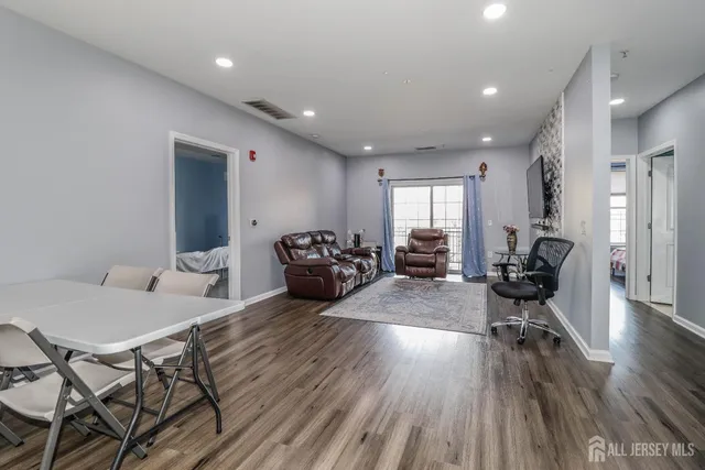 $471,000 | 524 Doral Court, Piscataway, NJ 08854