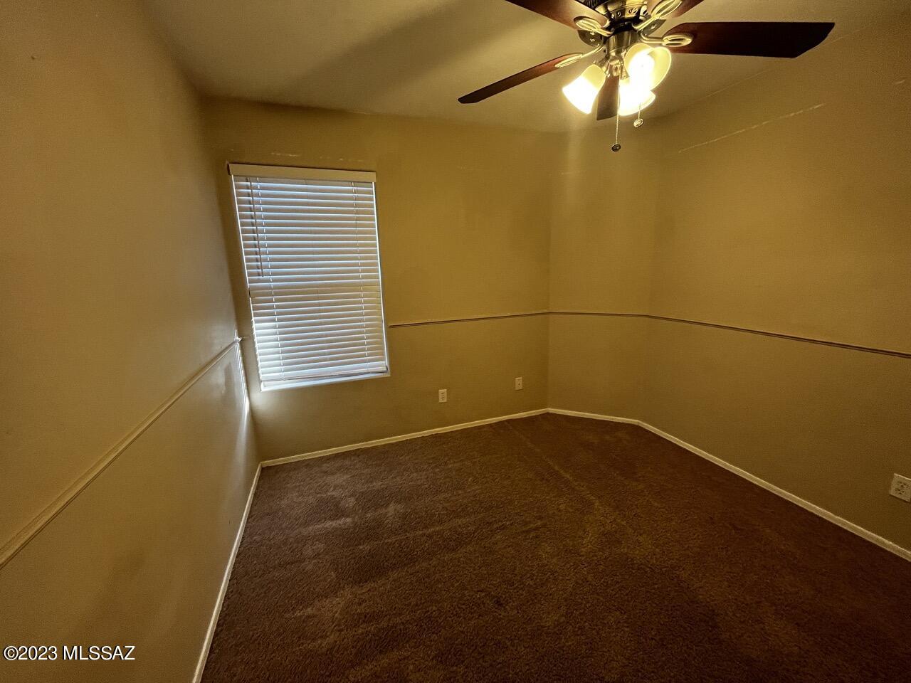 7663 South Meadow Spring Way Tucson, AZ 85747 - Photo 17 of 39