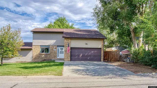 $369,000 | 49 Independence Drive, Gillette, WY 82716