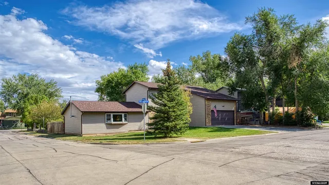 $369,000 | 49 Independence Drive, Gillette, WY 82716