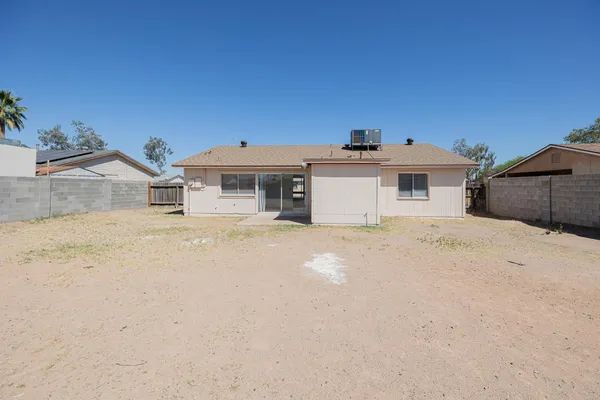 $1,795 | 8821 West Sahuaro Drive, Peoria, AZ 85345