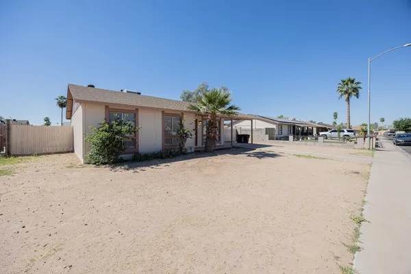 $1,795 | 8821 West Sahuaro Drive, Peoria, AZ 85345