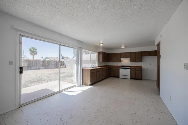 $1,795 | 8821 West Sahuaro Drive, Peoria, AZ 85345
