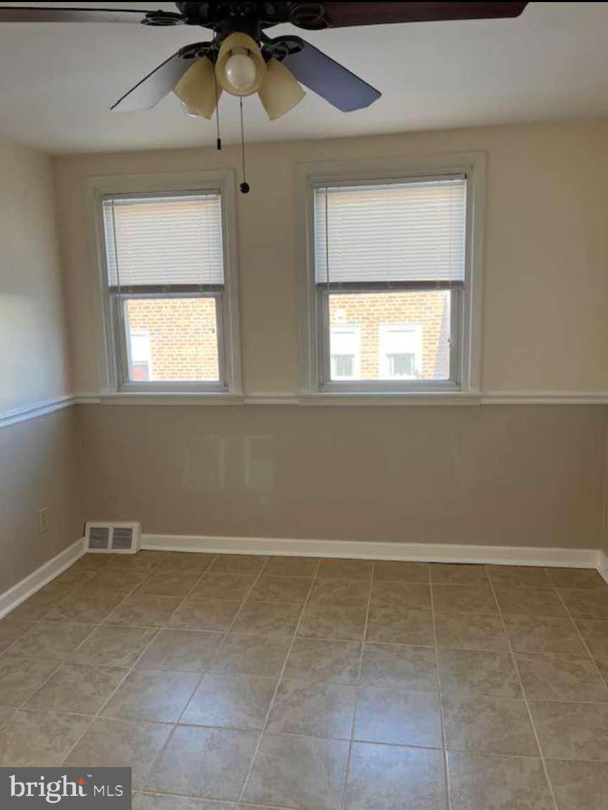805 Millwood Road Philadelphia, PA 19115 - Photo 3 of 8