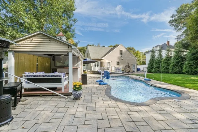 an outdoor space view with sitting space