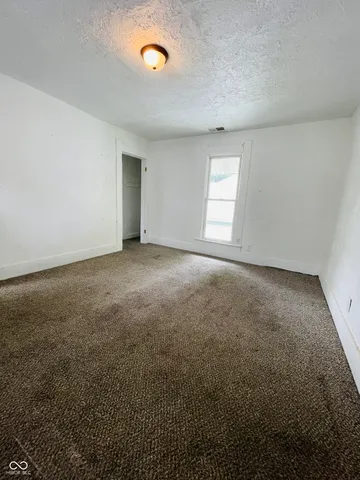 $85,000 | 1820 Central Avenue, Anderson, IN 46016