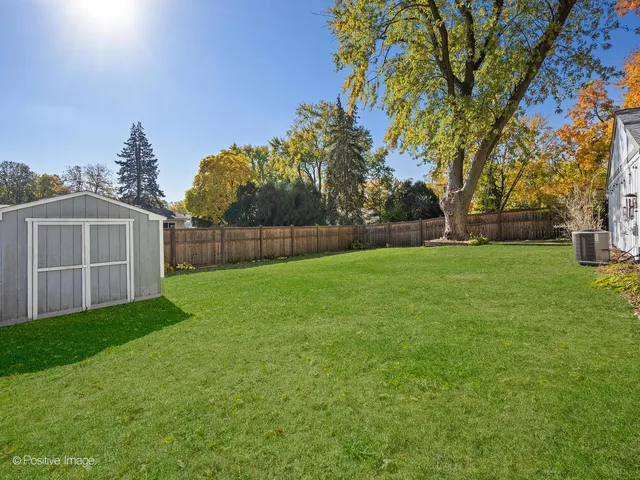 $414,900 | 1517 Sequoia Lane, Darien, IL 60561