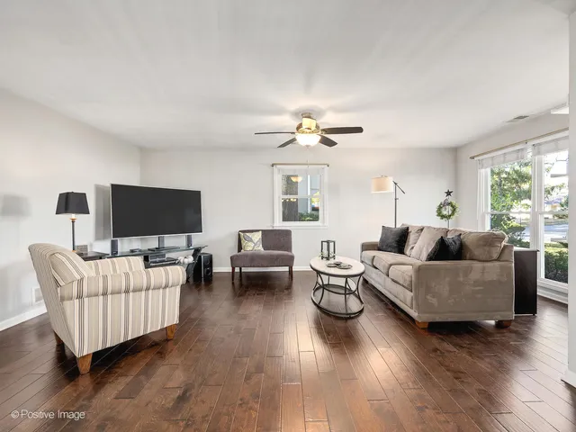 $414,900 | 1517 Sequoia Lane, Darien, IL 60561