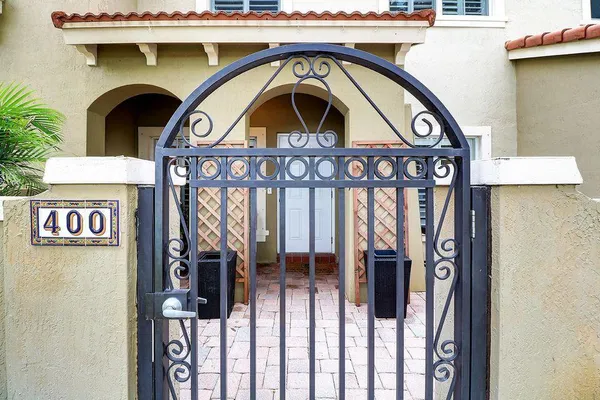 $2,600 | 400 Lake Monterey Circle, Boynton Beach, FL 33426