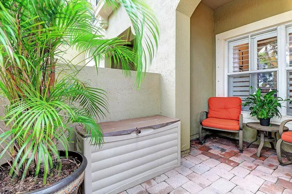 $2,600 | 400 Lake Monterey Circle, Boynton Beach, FL 33426