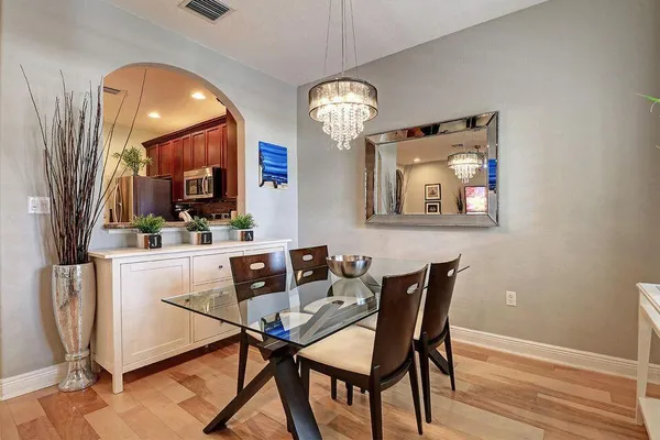 $2,600 | 400 Lake Monterey Circle, Boynton Beach, FL 33426