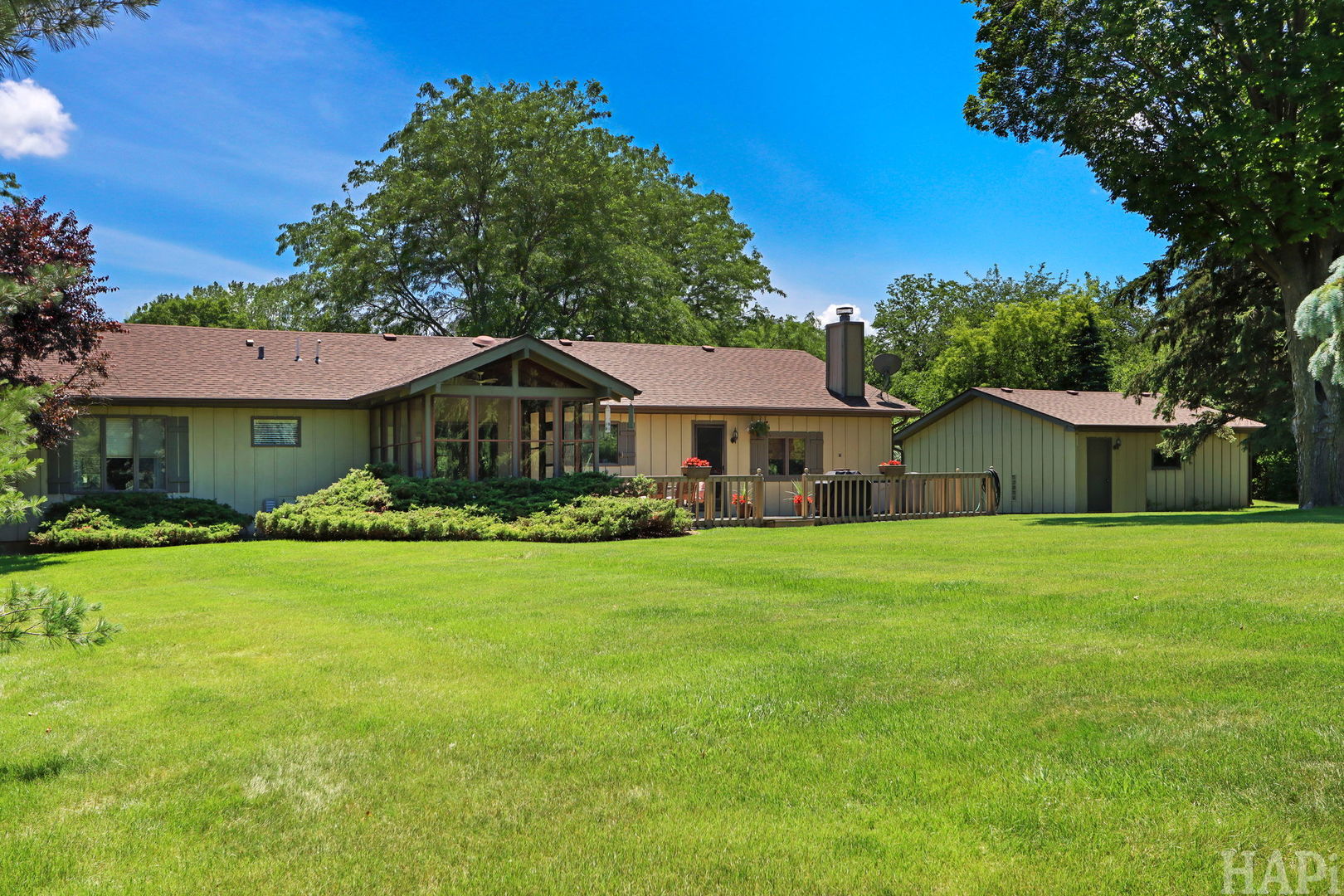 1702 Breezy Lawn Road Spring Grove, IL 60081 - Photo 28 of 33