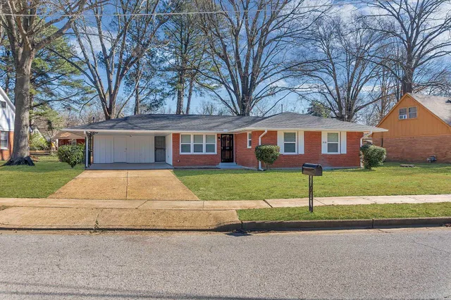 $259,000 | 2838 Birchfield Drive, Memphis, TN 38127