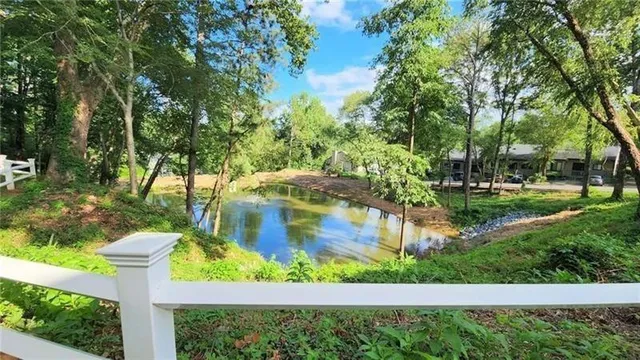 $2,200 | 401 Park Ridge Circle, Marietta, GA 30068