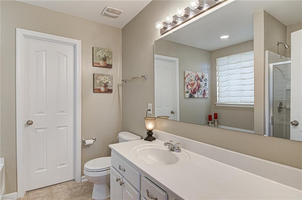 896 Hedgepath Terrace High Point, NC 27265 - Photo 25 of 45 Gallery Image 25
