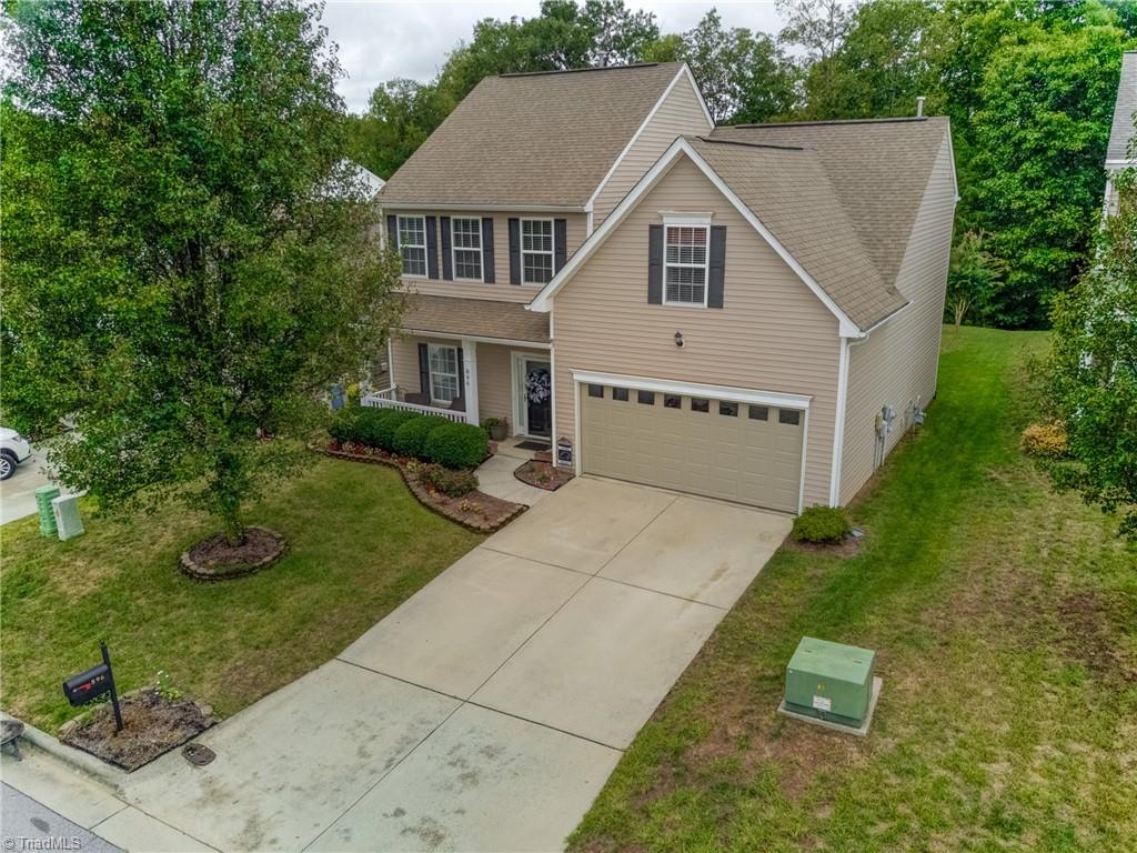 896 Hedgepath Terrace High Point, NC 27265 - Photo 38 of 45 Gallery Image 38