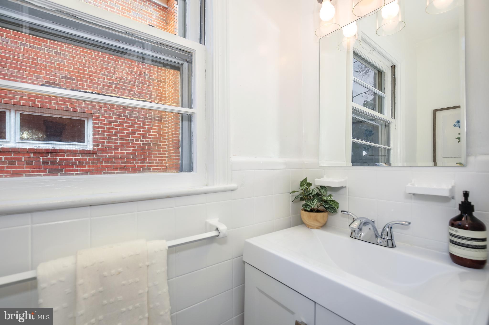 4615 Greene Place Northwest Washington, DC 20007 - Photo 14 of 31