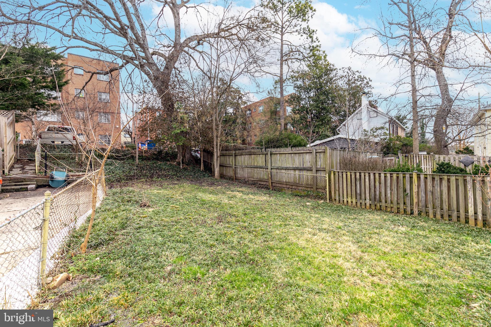 4615 Greene Place Northwest Washington, DC 20007 - Photo 30 of 31