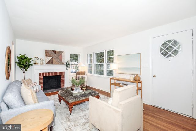 $1,060,000 | 4615 Greene Place Northwest, Washington, DC 20007