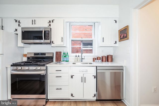 $1,060,000 | 4615 Greene Place Northwest, Washington, DC 20007