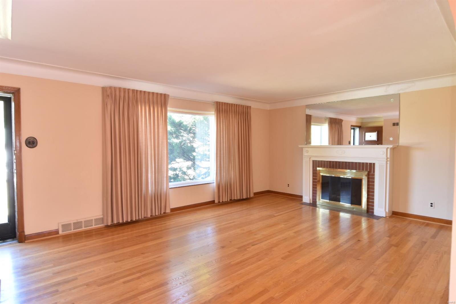 8 Willmore Road St. Louis, MO 63109 - Photo 8 of 36