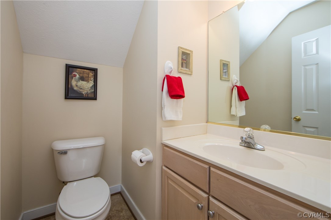 1418 Palmore Road Powhatan, VA 23139 - Photo 13 of 22 1/2 bath