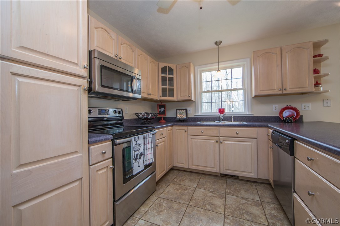 1418 Palmore Road Powhatan, VA 23139 - Photo 10 of 22 Gallery Image 10