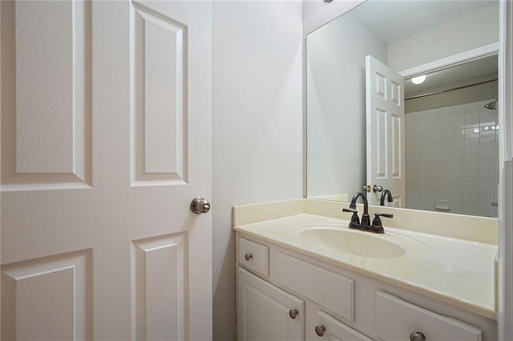 4555 Dennington Trace Cumming, GA 30028 - Photo 36 of 64