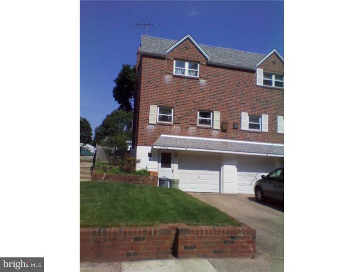 15052 Carter Road Philadelphia, PA 19116 - Photo 1 of 14 Exterior Front