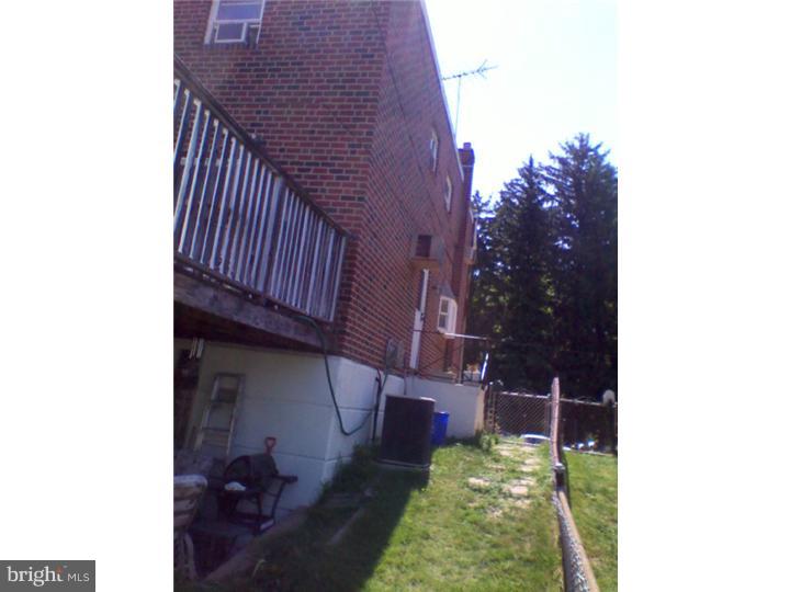 15052 Carter Road Philadelphia, PA 19116 - Photo 13 of 14 Exterior Side