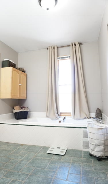 2557 Five Mile Road Traverse City, MI 49686 - Photo 15 of 30 1834077-14.JPG